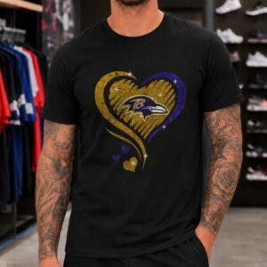 Baltimore Ravens Glitter Heart Women Football Lover Valentine Gift T-Shirt