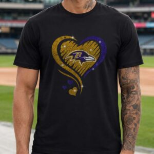 Baltimore Ravens Glitter Heart Women Football Lover Valentine Gift T-Shirt