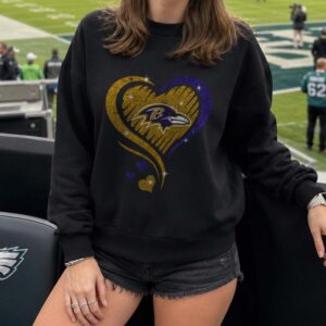Baltimore Ravens Glitter Heart Women Football Lover Valentine Gift T-Shirt