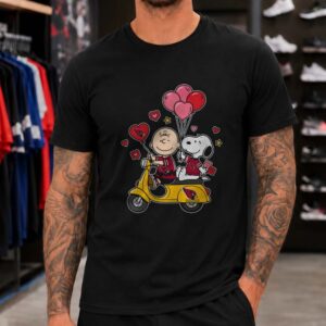 Charlie Brown And Snoopy Arizona Cardinals Valentine_s Day T-Shirt