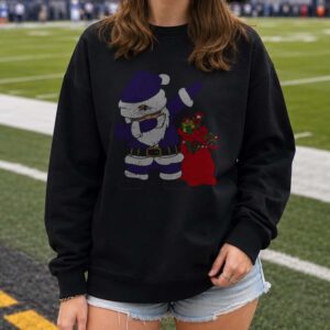Dabbing Santa Claus Baltimore Ravens Christmas Holiday Gift T-Shirt