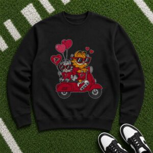 Garfield And Nermal Atlanta Falcons Valentine's Day Love Scooter T-Shirt