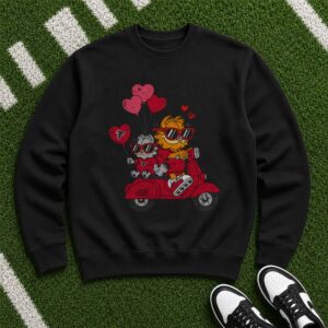 Garfield Atlanta Falcons Valentine's Day Heart Balloon Scooter T-Shirt