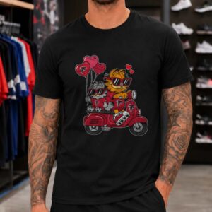 Garfield Nermal Atlanta Falcons Valentine's Day Heart Balloon Scooter T-Shirt
