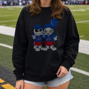 Jack Skellington Nightmare Before Christmas And Pennywise It Horror Fan Buffalo Bills T-Shirt