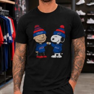 Peanuts Charlie Brown And Snoopy Fist Bump Fan Buffalo Bills T-Shirt