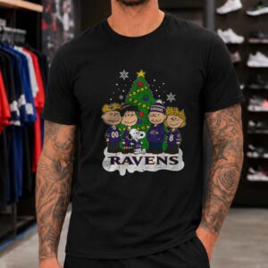 Peanuts Gang Charlie Brown Lucy Snoopy Merry Christmas Holiday Fan Baltimore Ravens NFL T-Shirt