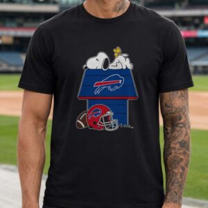 Peanuts Snoopy And Woodstock Dog House Football Fan Buffalo Bills T-Shirt