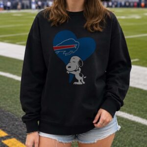 Peanuts Snoopy Heart Love Women Buffalo Bills T-Shirt