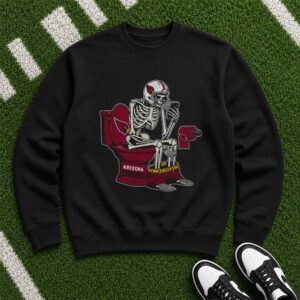 Skeleton Arizona Cardinals Sitting On Toilet Scrolling Phone Funny T-Shirt