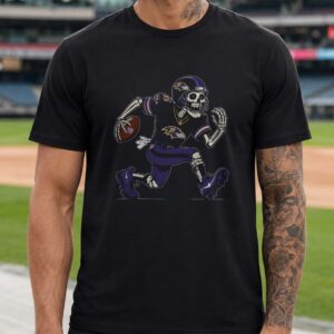 Skeleton Football Player Running Baltimore Ravens Halloween NFL T-Shirt