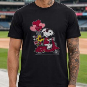 Snoopy And Woodstock Arizona Cardinals Valentine_s Day T-Shirt