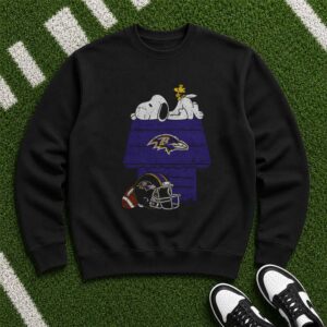 Snoopy Woodstock Chilling On Doghouse Baltimore Ravens NFL T-Shirt